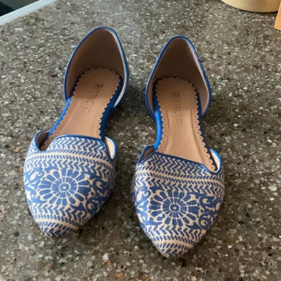 Blue & tan Flat shoe 7 1/2 never worn. - Picture 1 of 2